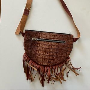 VINTAGE brown faux croc fringe bag